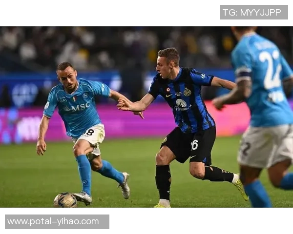 国米与多特首发阵容揭晓谁能在欧冠赛场上笑到最后